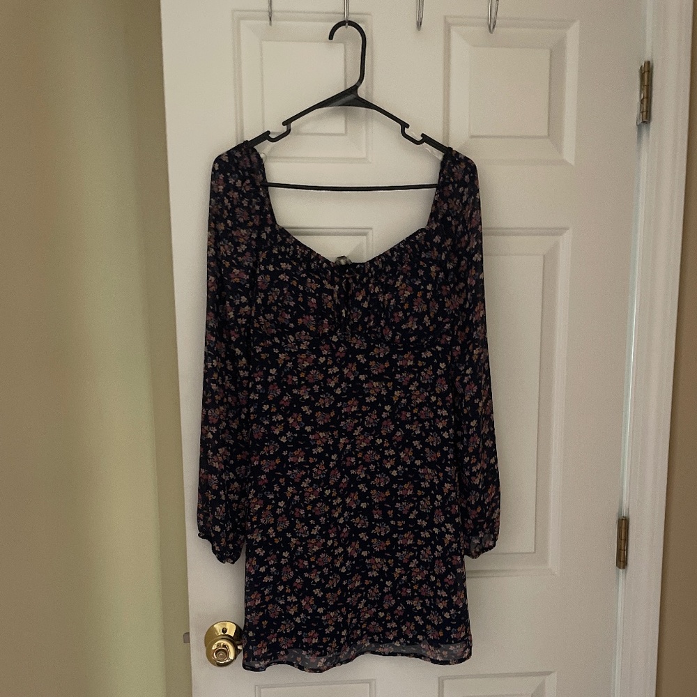 Long sleeve dress